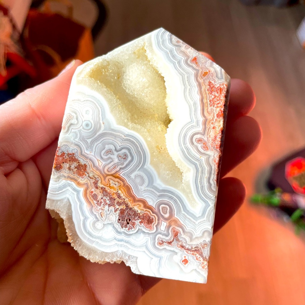 Crazy Lace Mexican Agate Carving